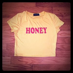 FANCYQUBE Cropped Honey Shirt